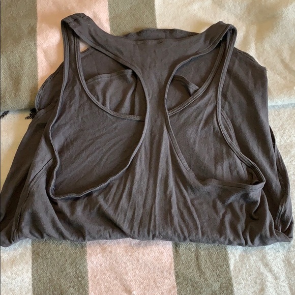 Express High-Low Tank Top - Picture 4 of 4